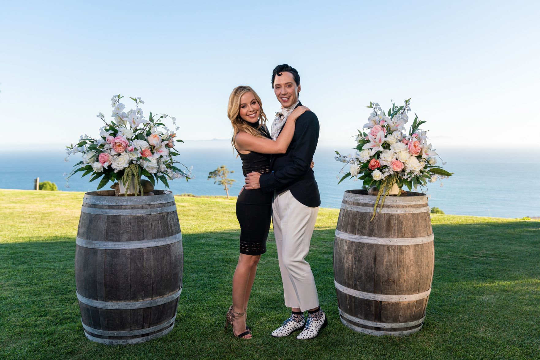 Tara Lipinski Johnny Weir wedding cake 2